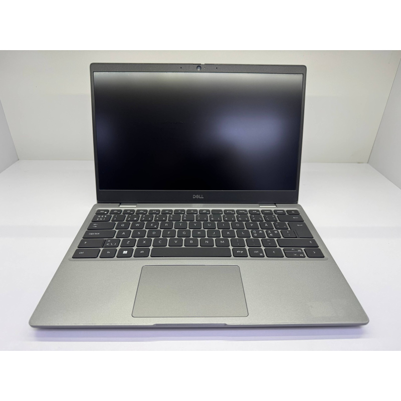 Ноутбук Dell Latitude 3330 — б/в